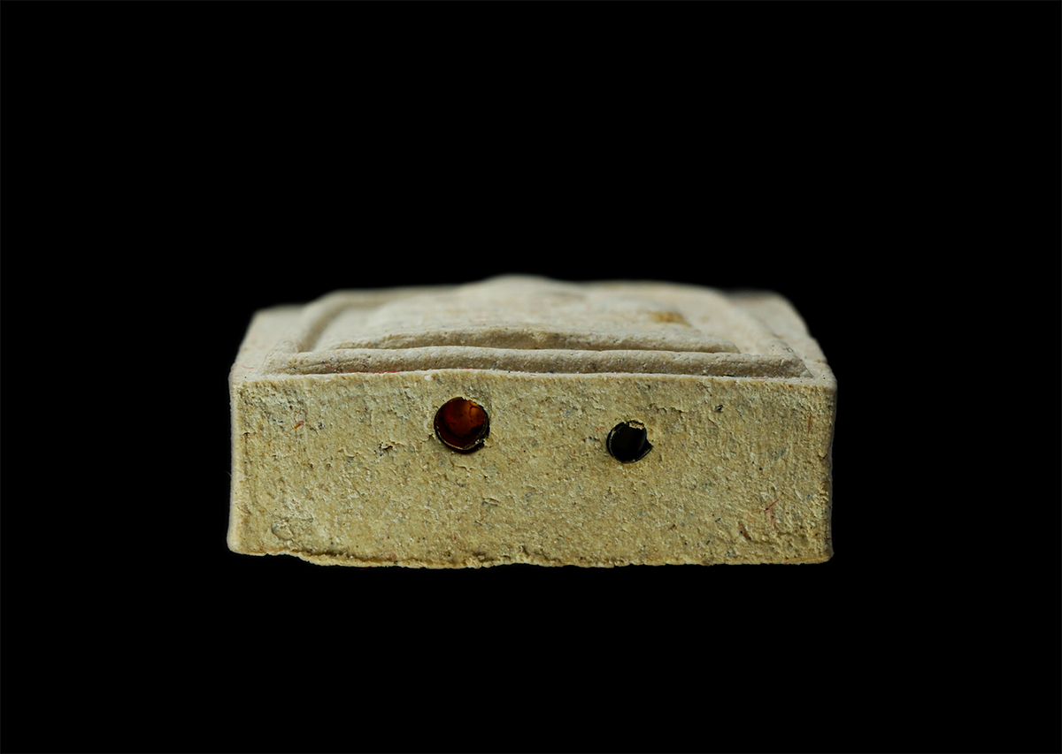 30Jun25 (256)p.jpg - พระสมเด็จเจ้าคุณแพ รุ่นแรก หลวงพ่อแพ เขมังกโร วัดพิกุลทอง อ.ท่าช้าง จ.สิงห์บุรี สร้างปี2537 เนื้อผงพุทธคุณ ผงว่าน ฝังตะกรุดคู่ พระเก่าสวย มวลสารดี น่า [..] | https://kamulet.in.th